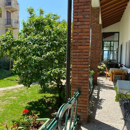 Casa Vacanze Gabbianella Villa Con Giardino Lungolago Maderno Toscolano Maderno Extérieur photo